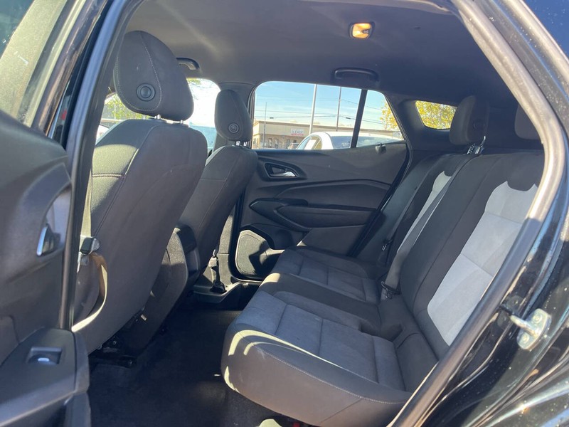 Chevrolet Trax Vehicle Image 09