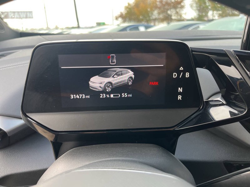 Volkswagen ID.4 Vehicle Image 10