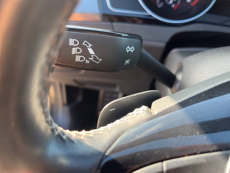 Volkswagen Arteon Vehicle Image 09