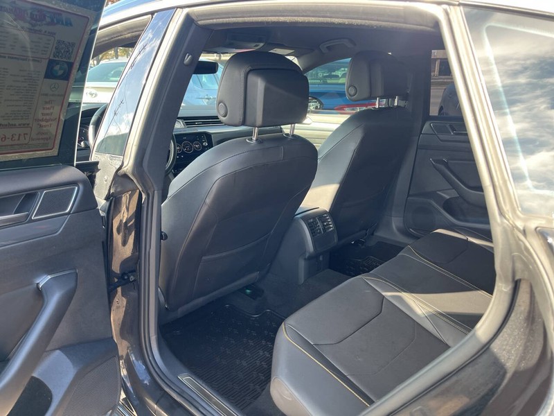 Volkswagen Arteon Vehicle Image 16