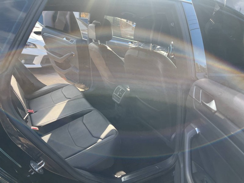 Volkswagen Arteon Vehicle Image 19