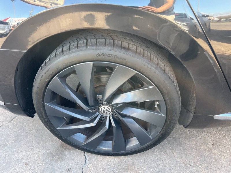 Volkswagen Arteon Vehicle Image 24