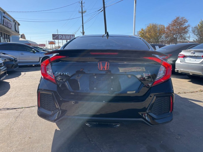 Honda Civic Si Sedan Vehicle Image 05