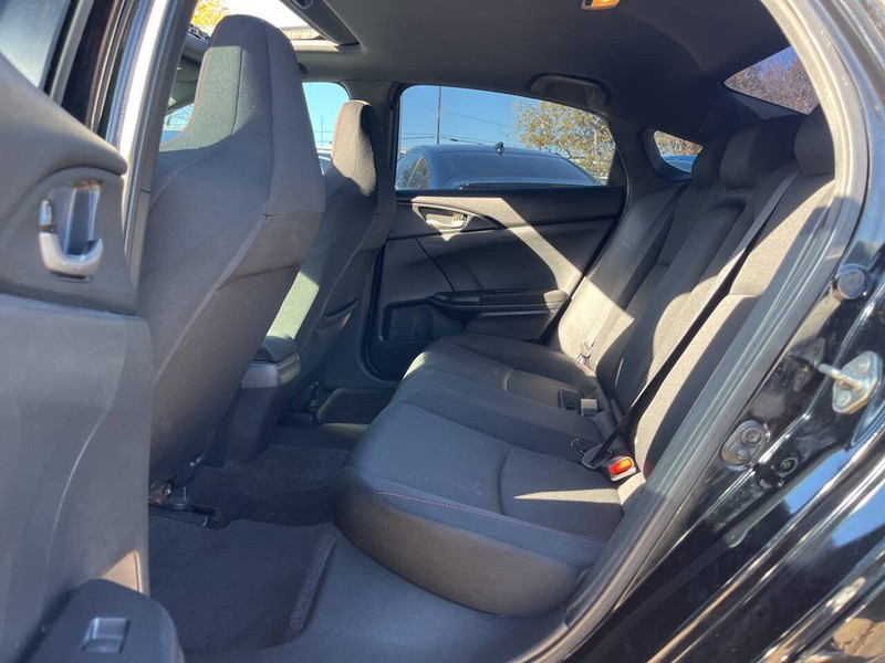 Honda Civic Si Sedan Vehicle Image 09