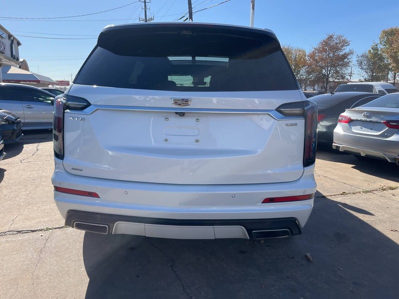 Cadillac XT6 Vehicle Image 04