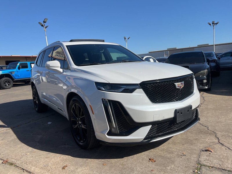 Cadillac XT6 Vehicle Image 06