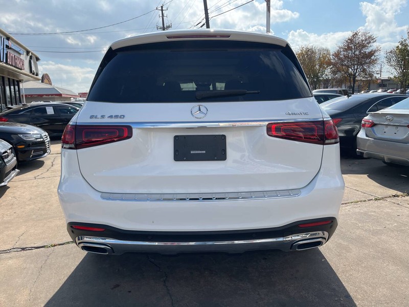 Mercedes-Benz GLS Vehicle Image 04