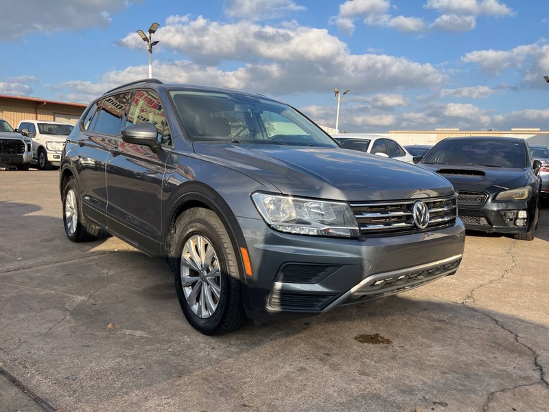 Volkswagen Tiguan Vehicle Image 06