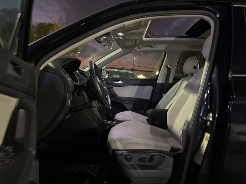 Volkswagen Tiguan Vehicle Image 07