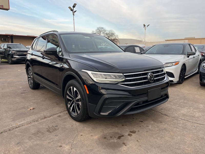 Volkswagen Tiguan Vehicle Image 06