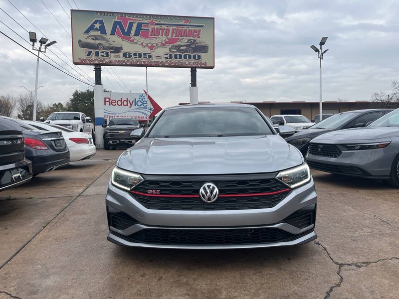 Volkswagen Jetta GLI Vehicle Image 02