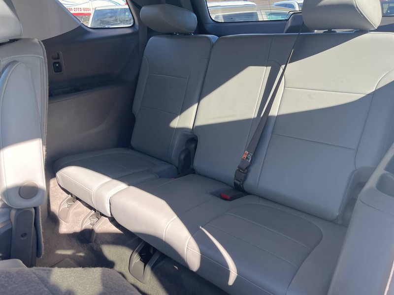 Chevrolet Traverse Vehicle Image 13