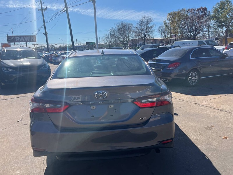 Toyota Camry Vehicle Image 05