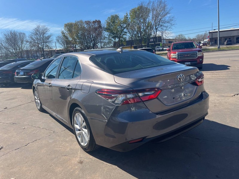 Toyota Camry Vehicle Image 06