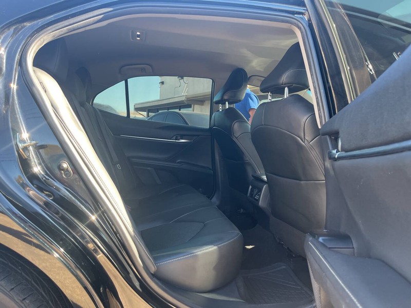 Toyota Camry Vehicle Image 08