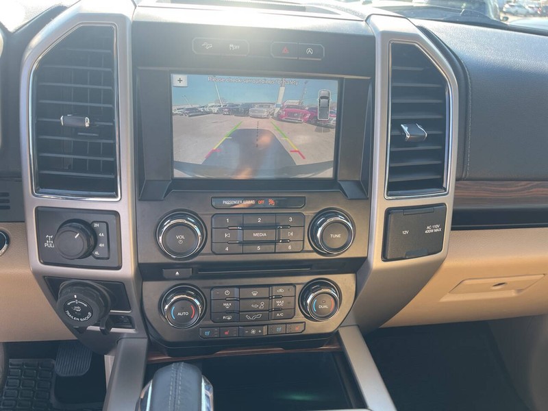 Ford F-150 Vehicle Image 12