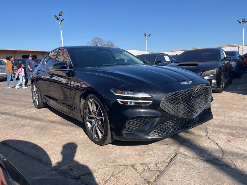 Genesis G70 Vehicle Image 06