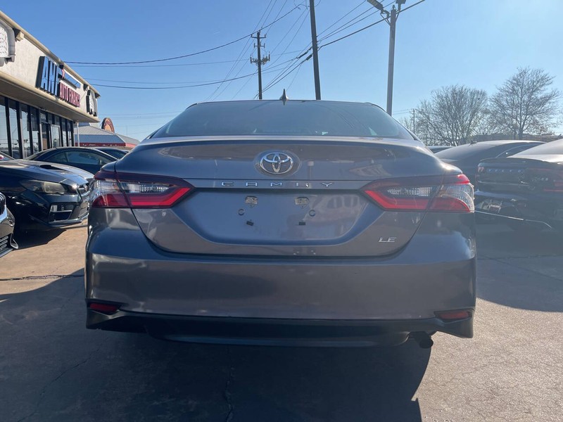 Toyota Camry Vehicle Image 04