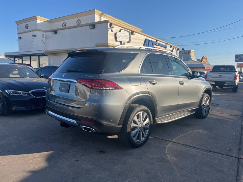 Mercedes-Benz GLE Vehicle Image 05
