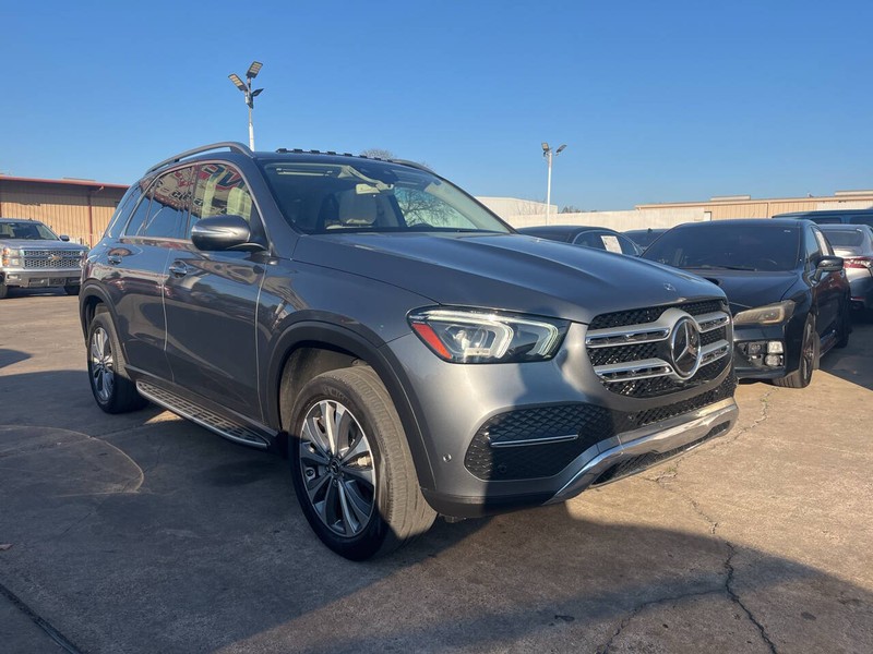 Mercedes-Benz GLE Vehicle Image 06