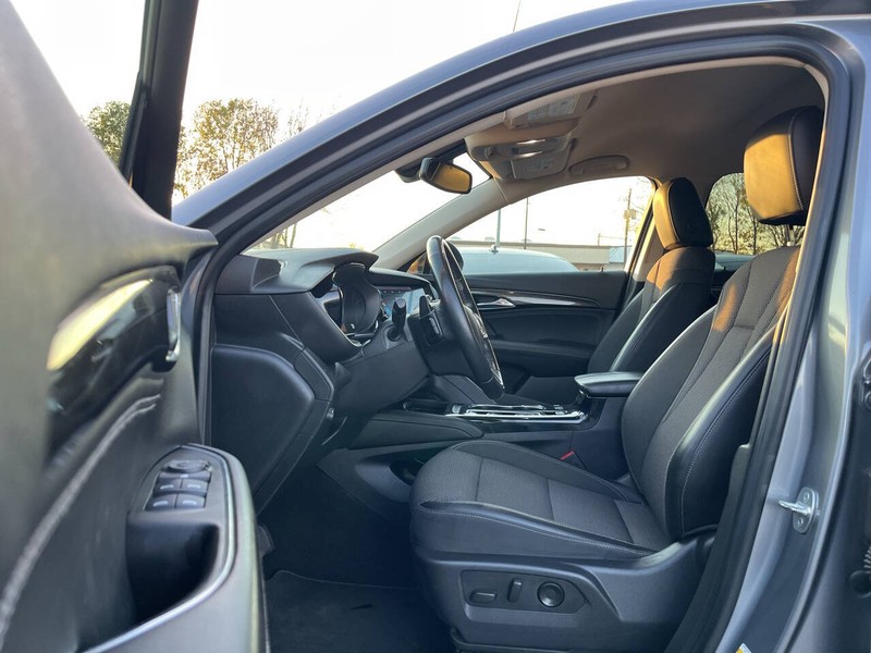 Buick Envision Vehicle Image 07