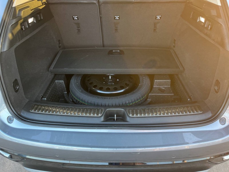 Buick Envision Vehicle Image 10