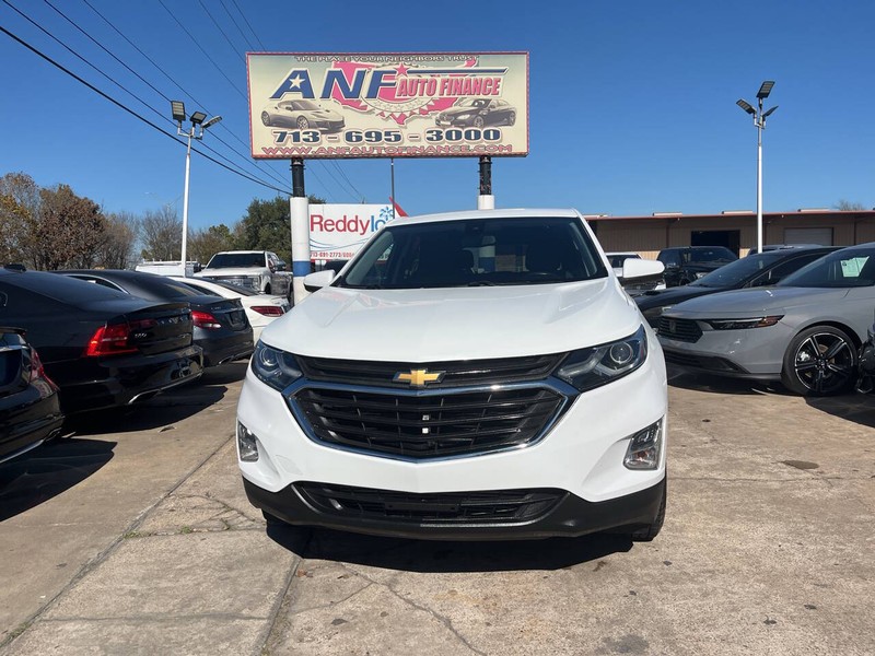 Chevrolet Equinox Vehicle Image 02