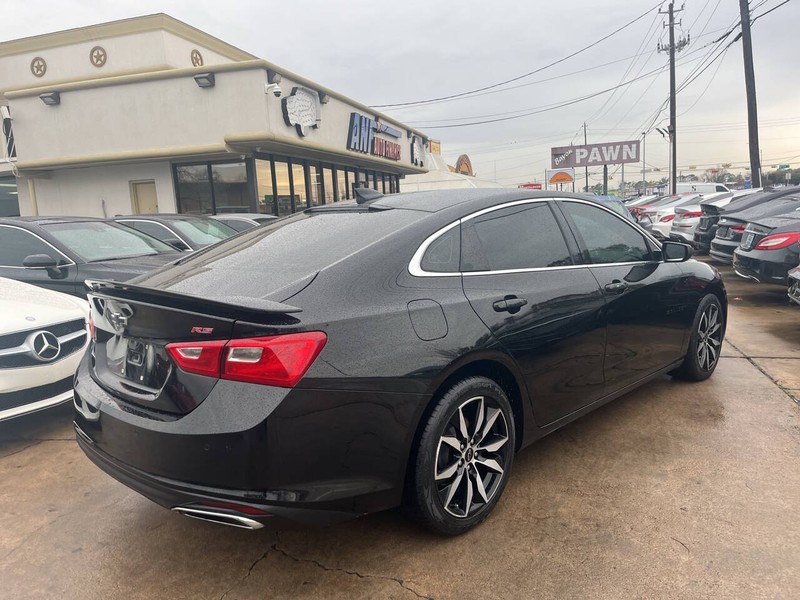 Chevrolet Malibu Vehicle Image 18