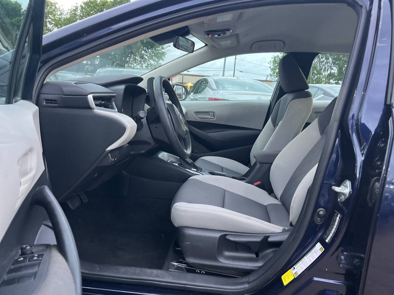 Toyota Corolla Vehicle Image 07