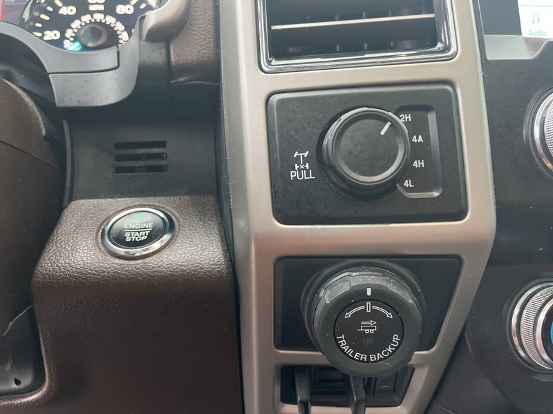 Ford F-150 Vehicle Image 16