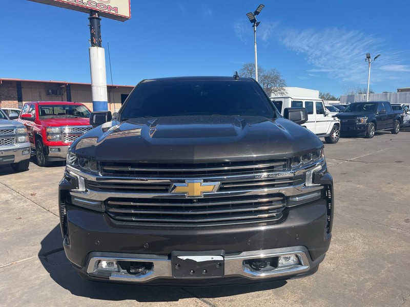 Chevrolet Silverado 1500 Vehicle Image 02
