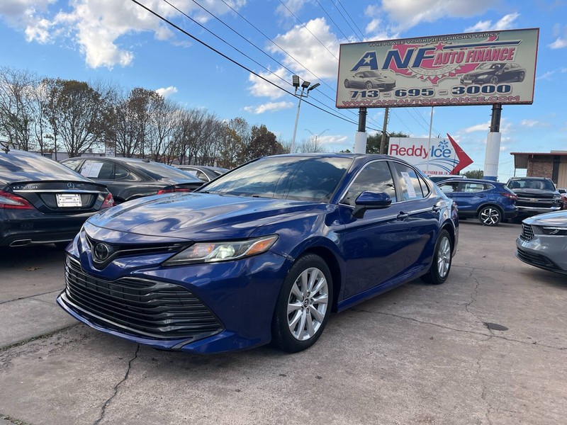 Toyota Camry Vehicle Image 04