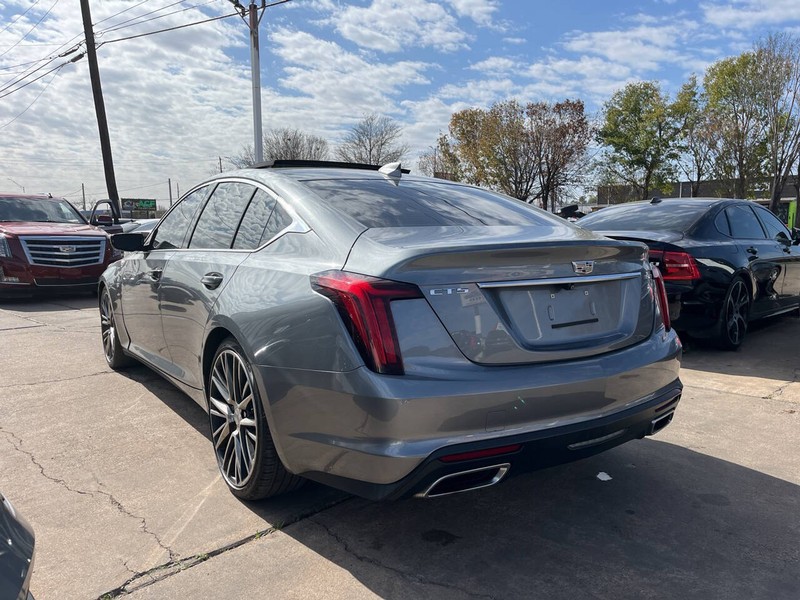 Cadillac CT5 Vehicle Image 03