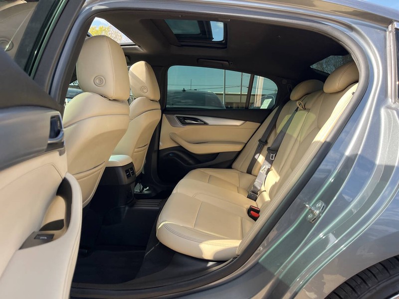 Cadillac CT5 Vehicle Image 08