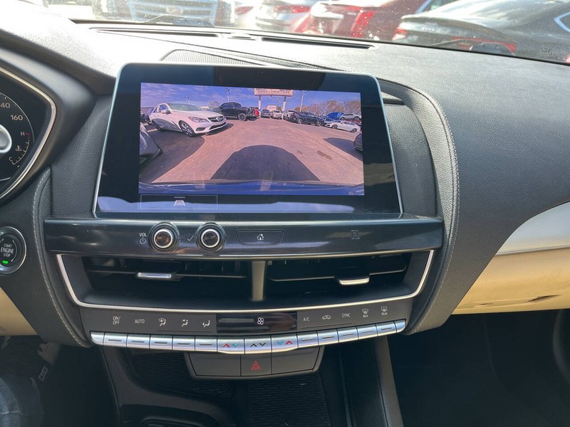 Cadillac CT5 Vehicle Image 12