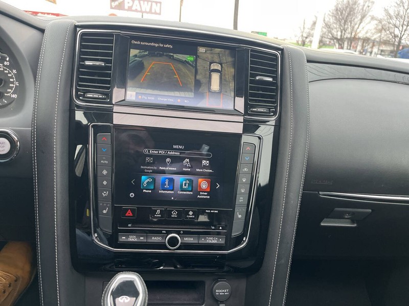 INFINITI QX80 Vehicle Image 12