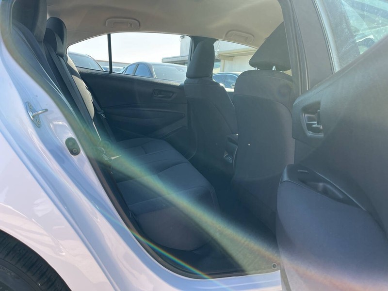 Toyota Corolla Vehicle Image 10