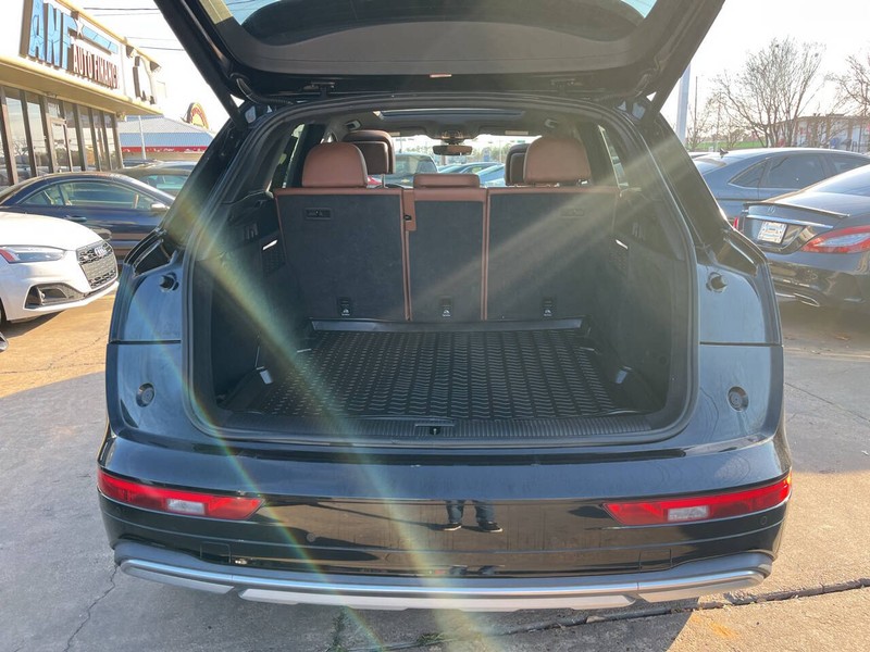 Audi Q5 Vehicle Image 09