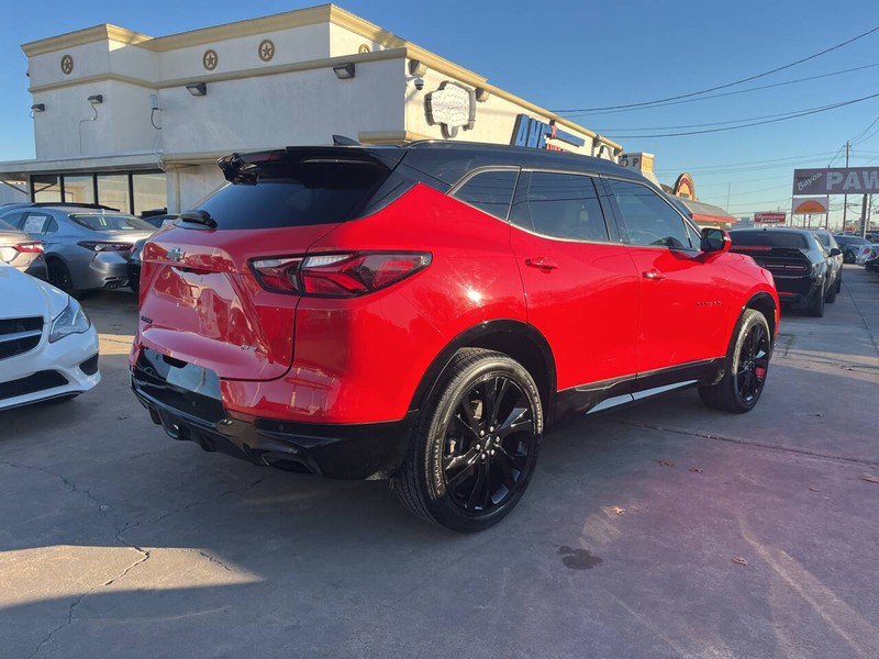 Chevrolet Blazer Vehicle Image 05