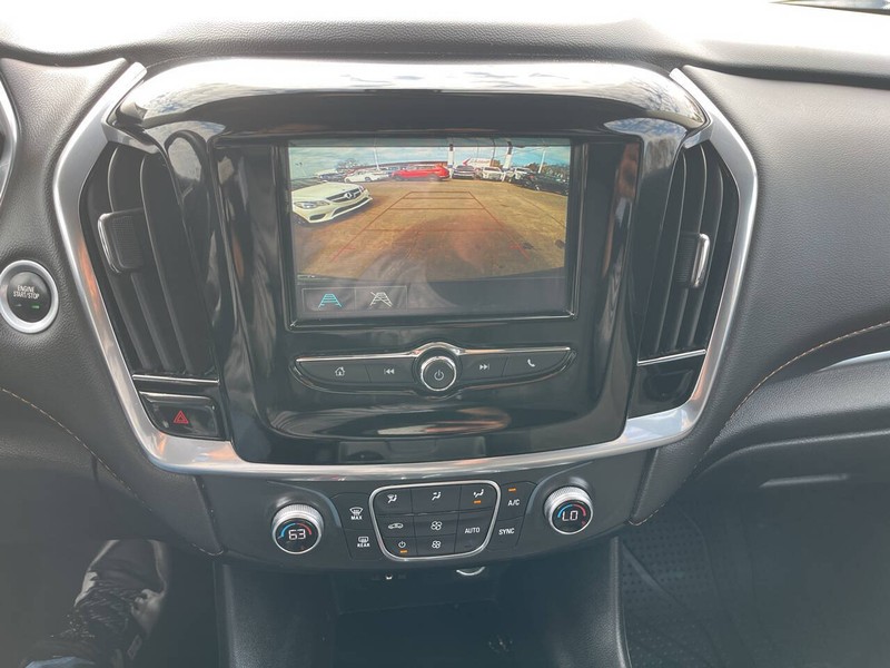 Chevrolet Traverse Vehicle Image 14