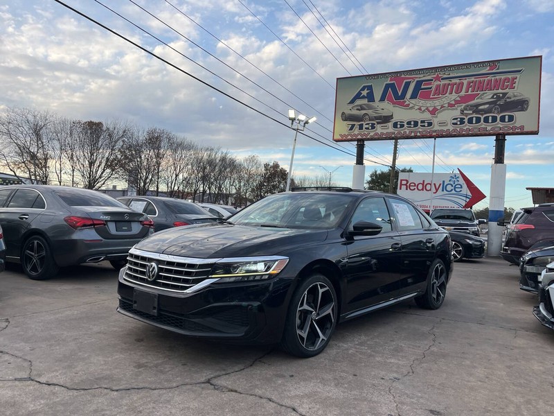 Volkswagen Passat Vehicle Image 03