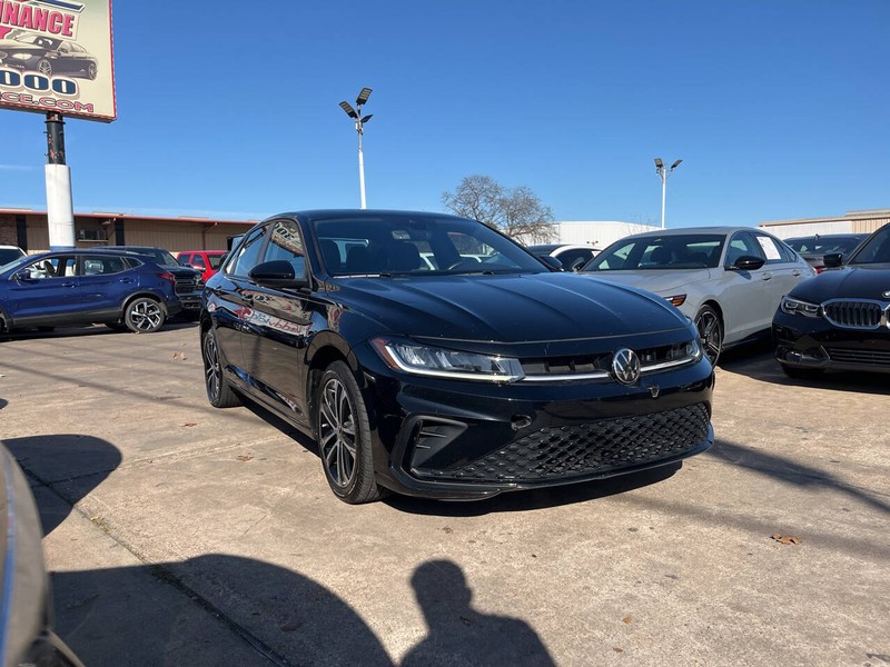 Volkswagen Jetta Vehicle Image 06