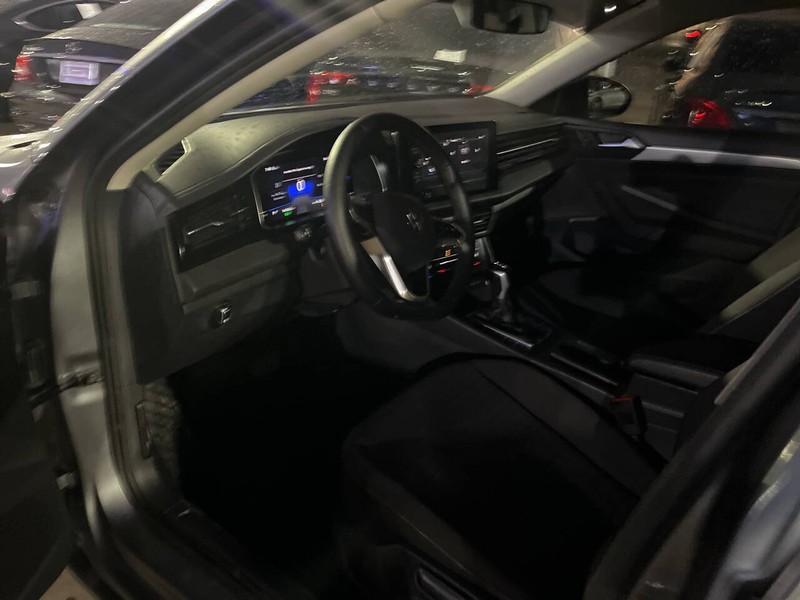 Volkswagen Jetta Vehicle Image 08