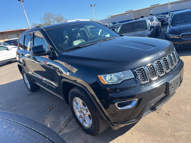 Jeep Grand Cherokee Vehicle Image 03