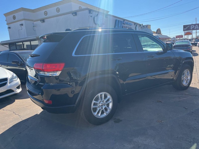 Jeep Grand Cherokee Vehicle Image 04