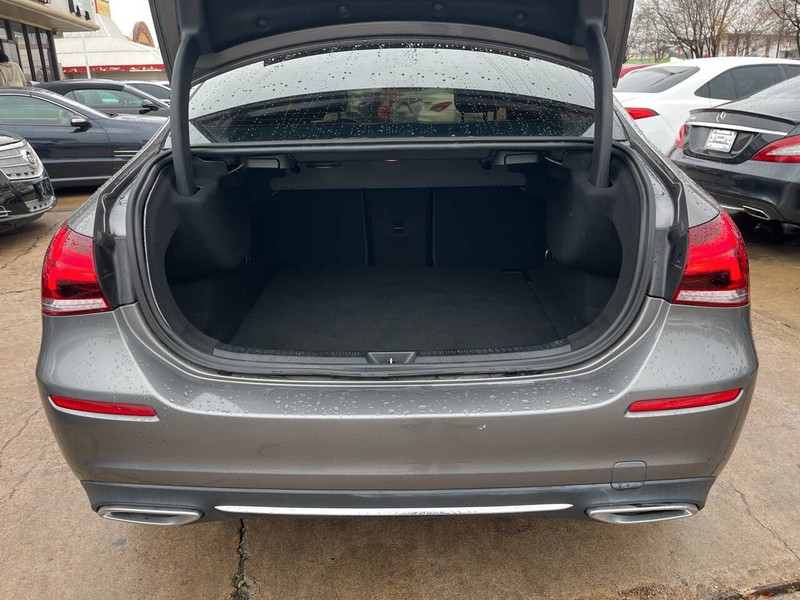 Mercedes-Benz A-Class Vehicle Image 10