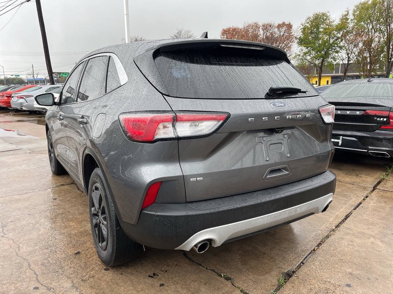 Ford Escape Vehicle Image 03