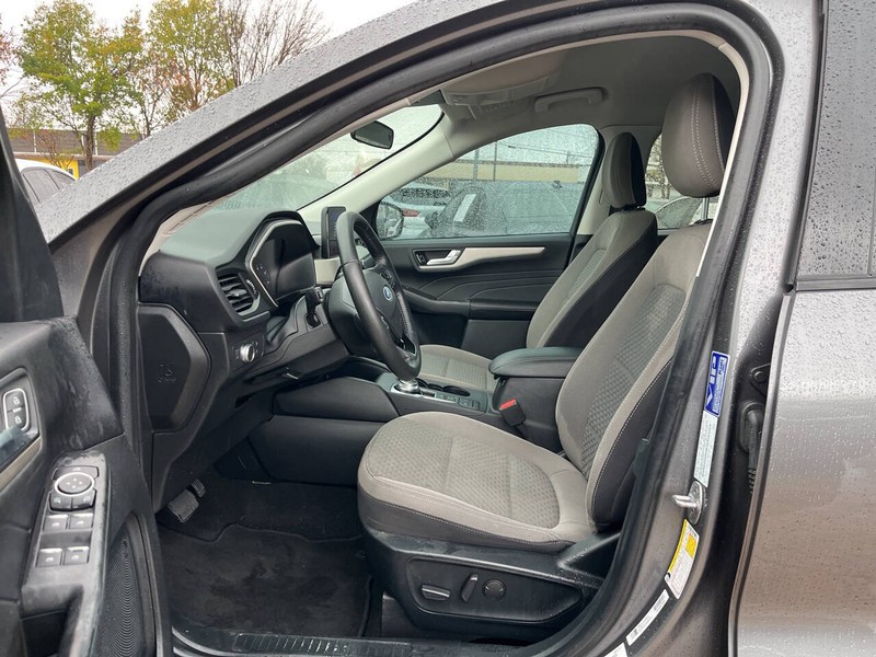 Ford Escape Vehicle Image 08