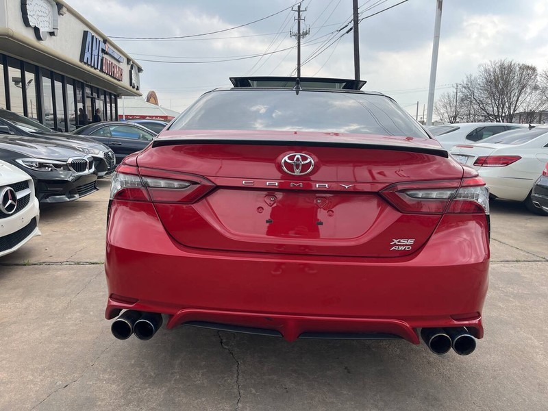 Toyota Camry Vehicle Image 04