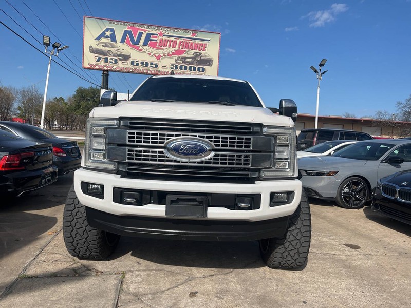 Ford Super Duty F-250 SRW Vehicle Image 03